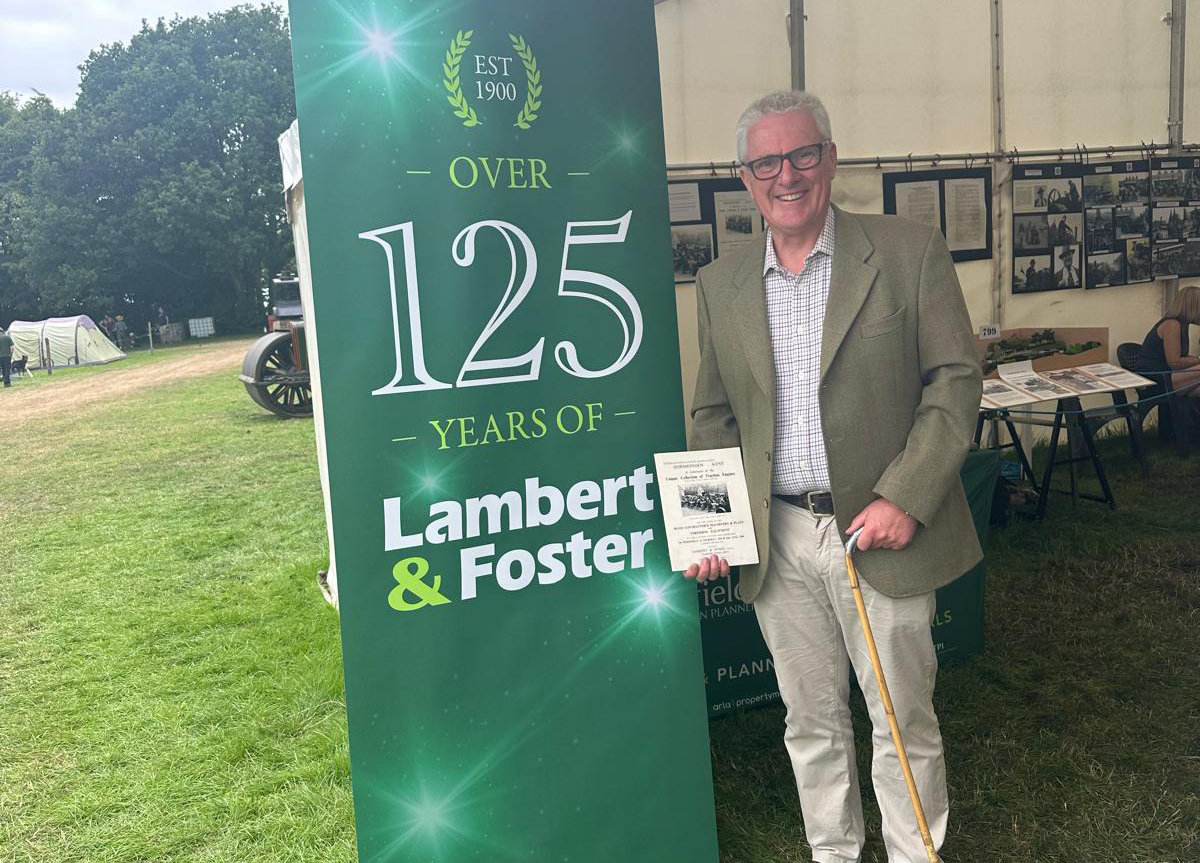 PHOTO-2025-08-03-19-10-23-land