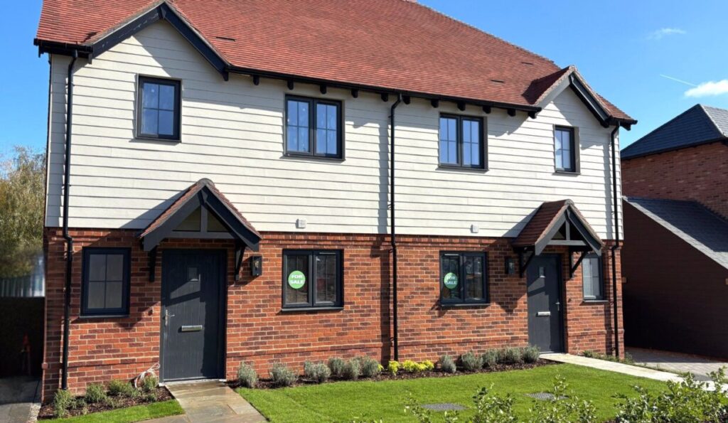 New-External-Plots-3-4-1240x720