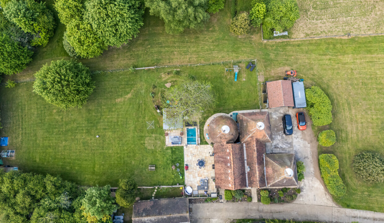 LF003979-70